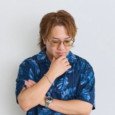 荒田裕介｜FC本部1年で100店舗/事業投資家